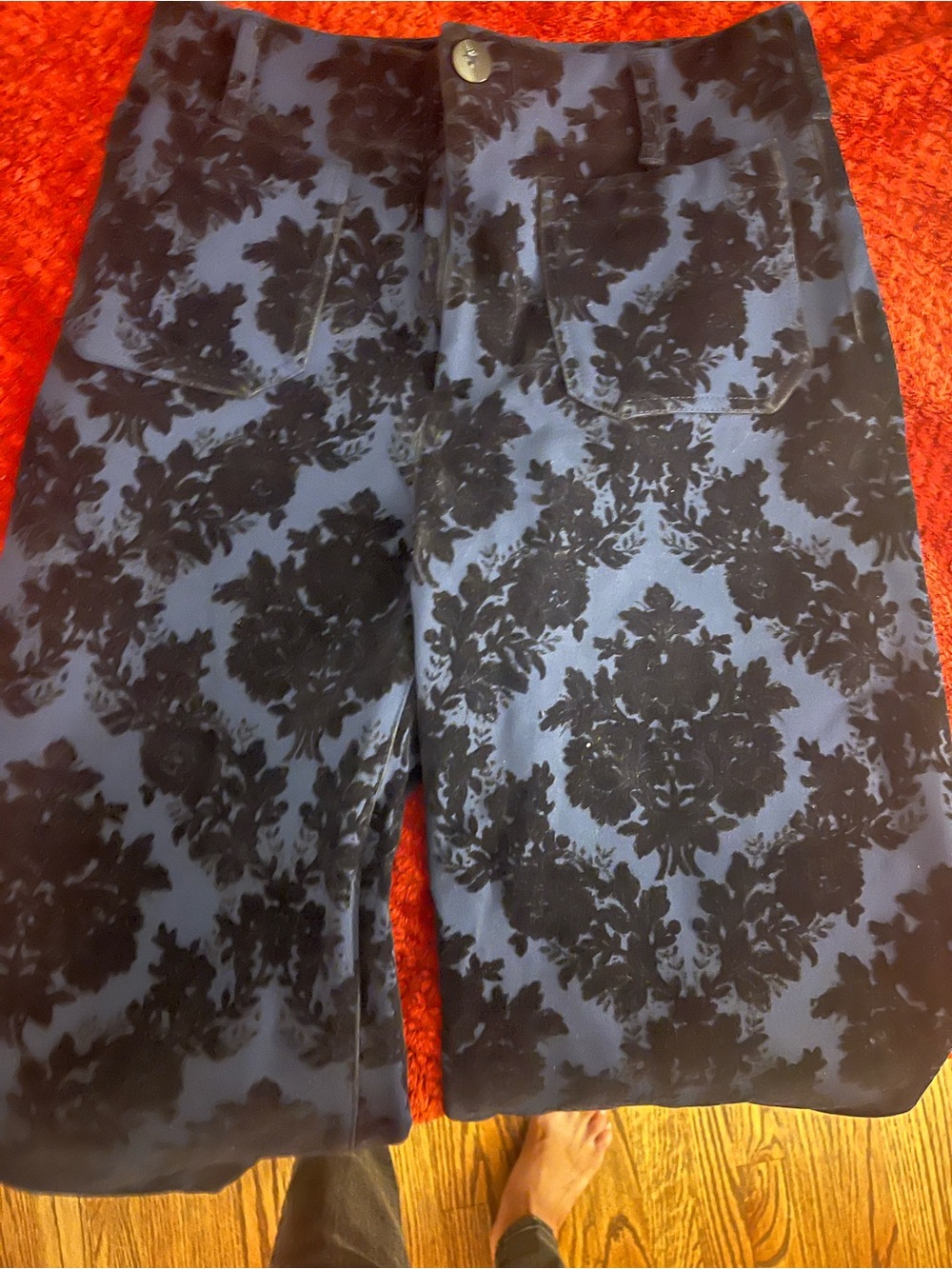 Wide-Leg Colette Crop Pants - Picture 5 of 6